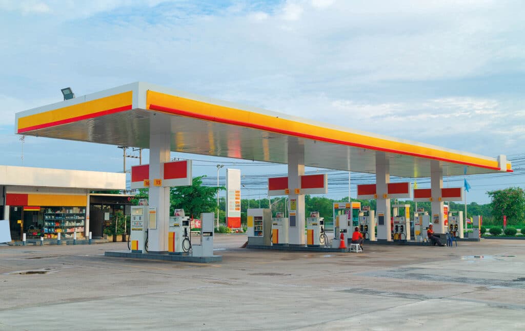 Valoración de stock de refinería industrial